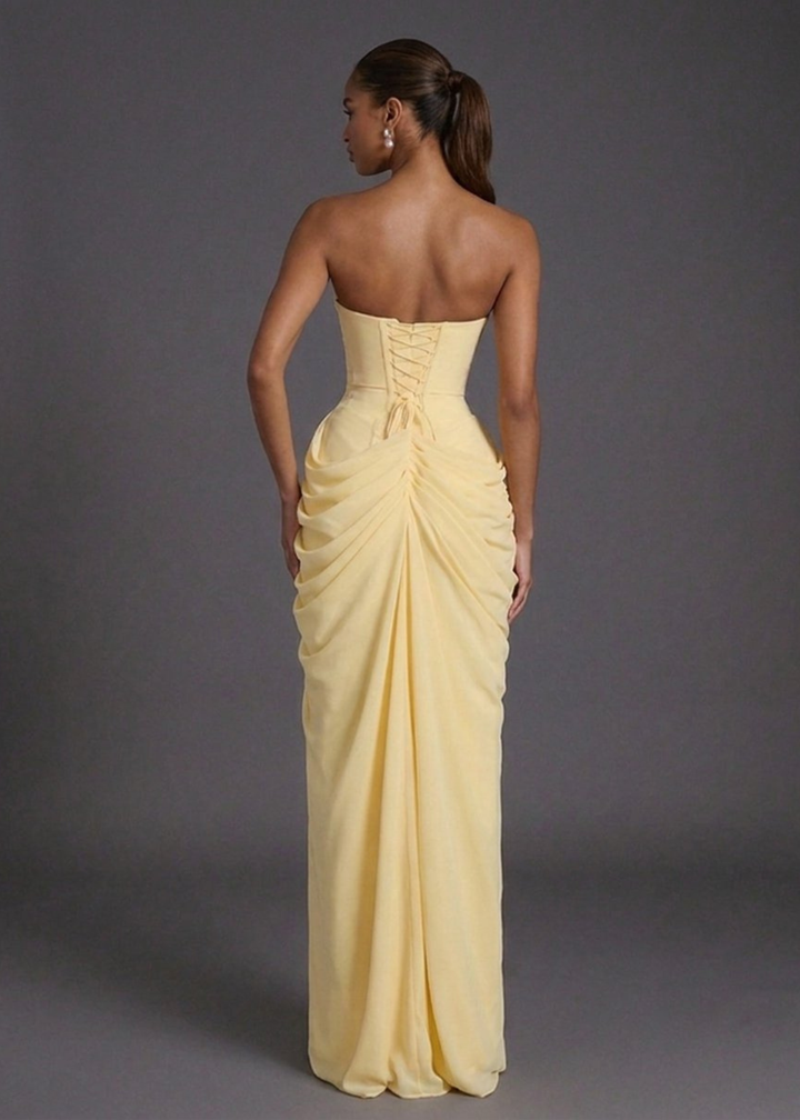 Saskia | Dames Strapless Gedrapeerde Bruiloftsgast Maxi Jurk met Split