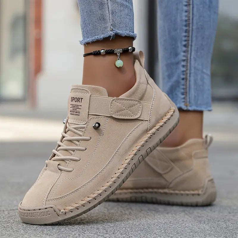 Evie Sneakers