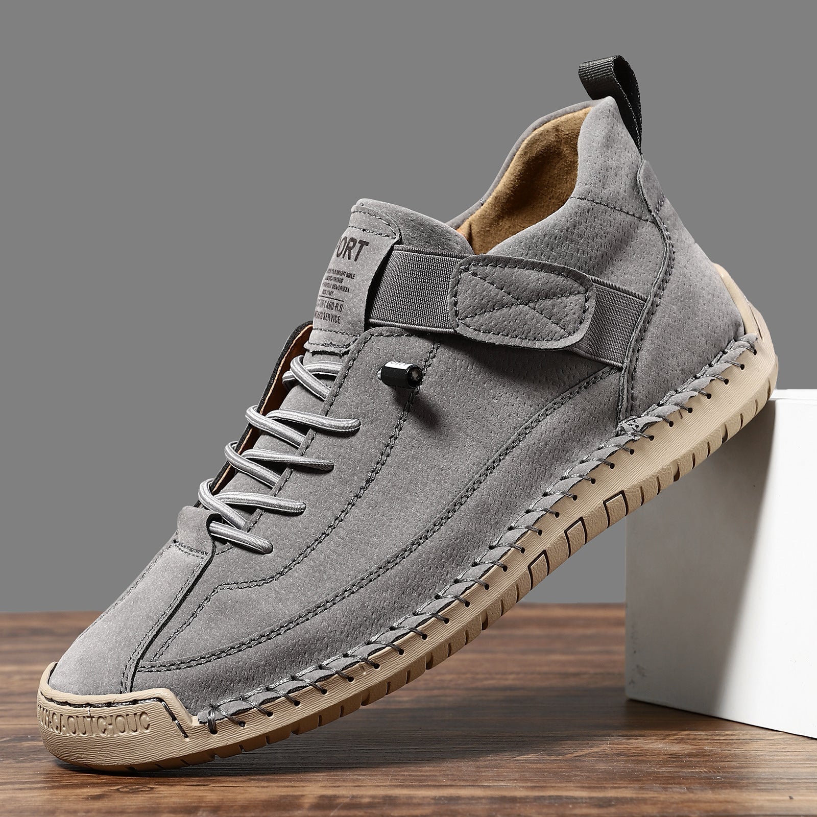 Grijs / 43