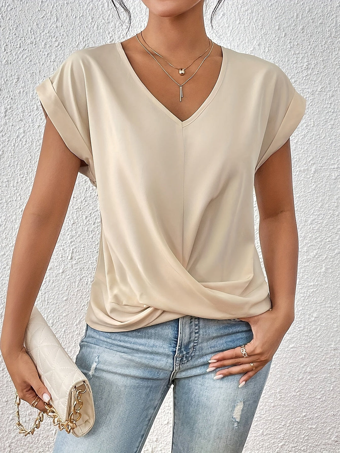Meika | Dames Top met Twist-detail en V-hals