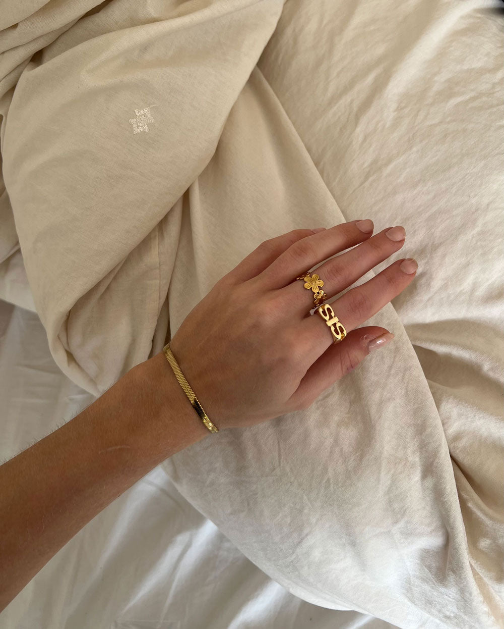 Melianora | Ring met SIS-motief
