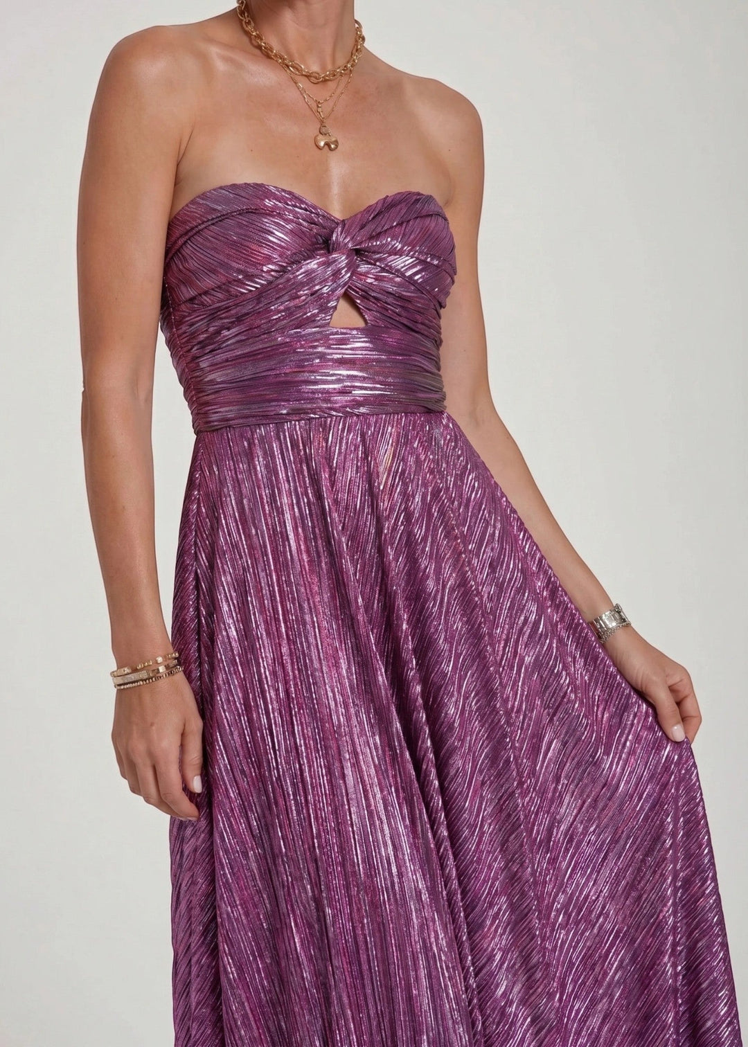 Sophie | Dames Strapless Geplooide Bruiloftsgast Maxi Jurk met Gedraaide Voorkant