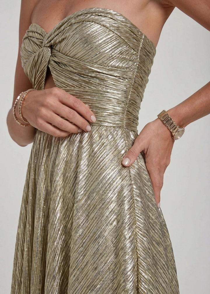 Sophie | Dames Strapless Geplooide Bruiloftsgast Maxi Jurk met Gedraaide Voorkant
