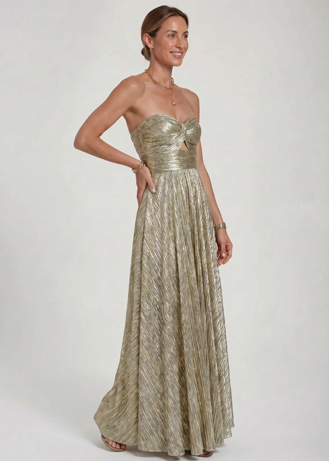 Sophie | Dames Strapless Geplooide Bruiloftsgast Maxi Jurk met Gedraaide Voorkant